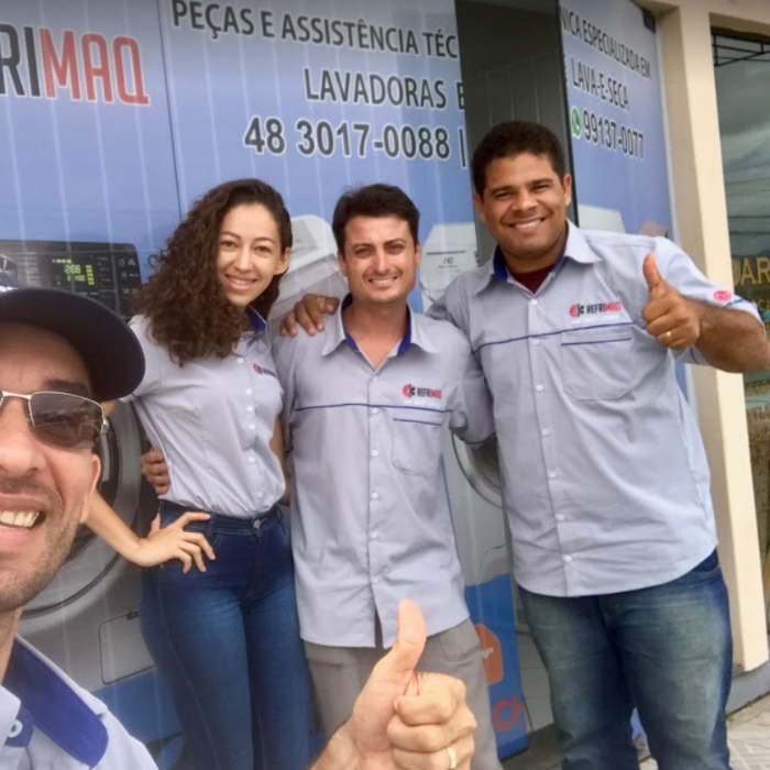 Equipe de colaboradores da Refrimaq