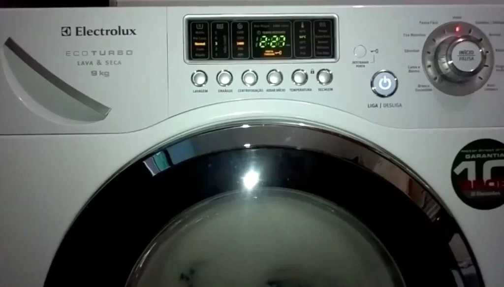 Lavadora Electrolux LSE09 com Erro E7